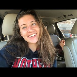 Meet your Posher, Nicole